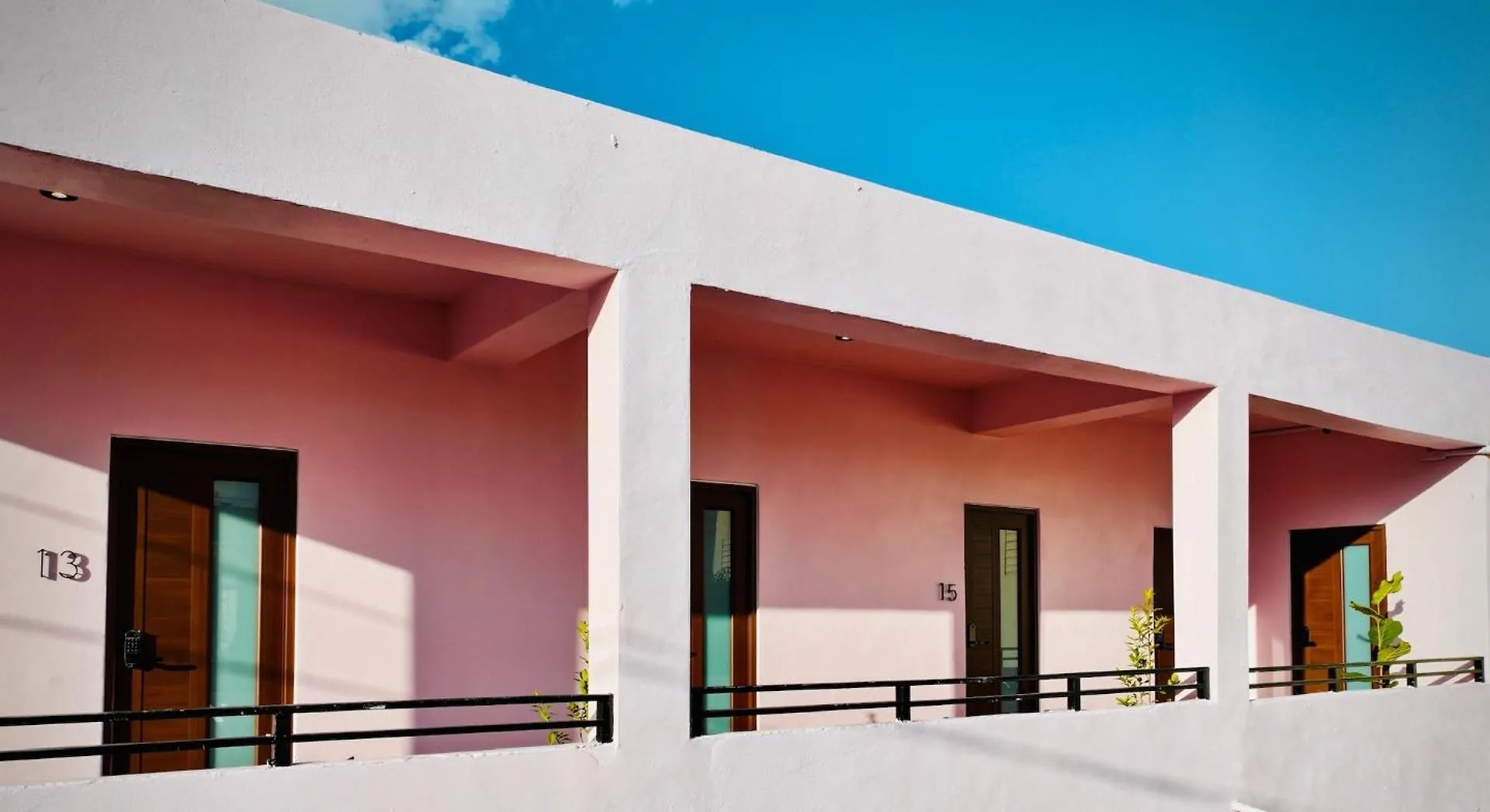 Ξενοδοχείο Room 15 Skyline Sips & Santurce Charm Σαν Χουάν